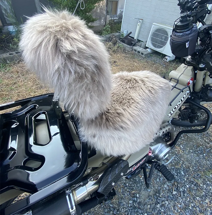 CT125 ハンターカブ　ムートンシートカバー